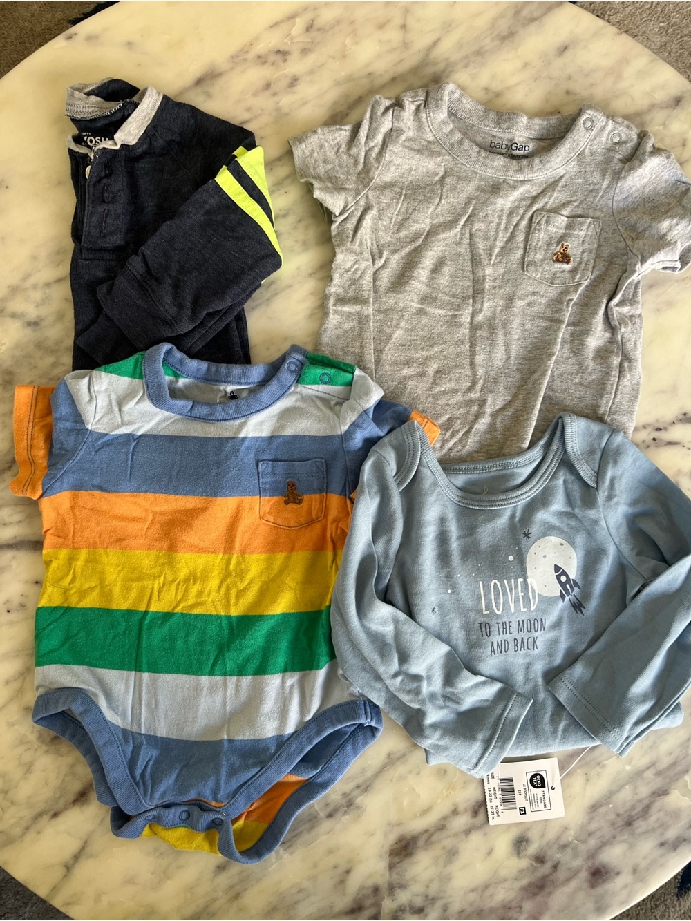 6-9/6-12M Gap baby onesies & Shirt